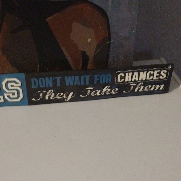 Motivational Wall Art with Graphic Design - Picture 3 of 4